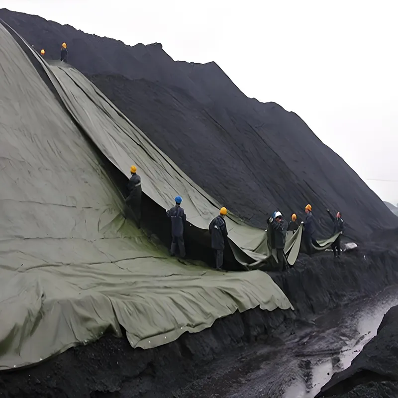 Тент из ПЭ для укрытия стальных материалов на рудниках (2)